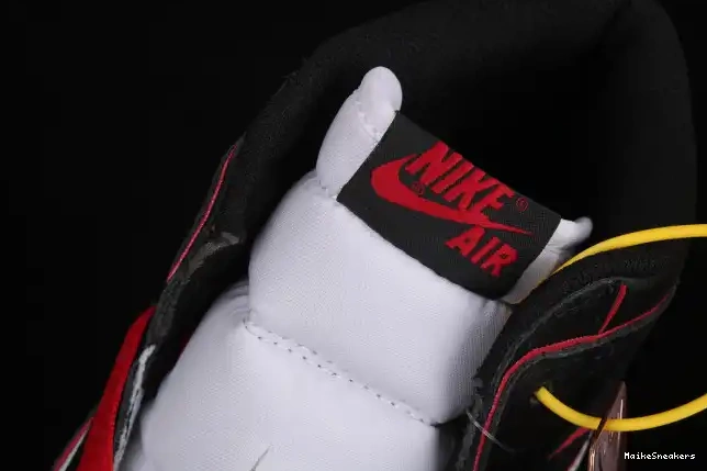 MaikeSneakers OG Air 1 High Jordan Bloodline 555088-062 0605